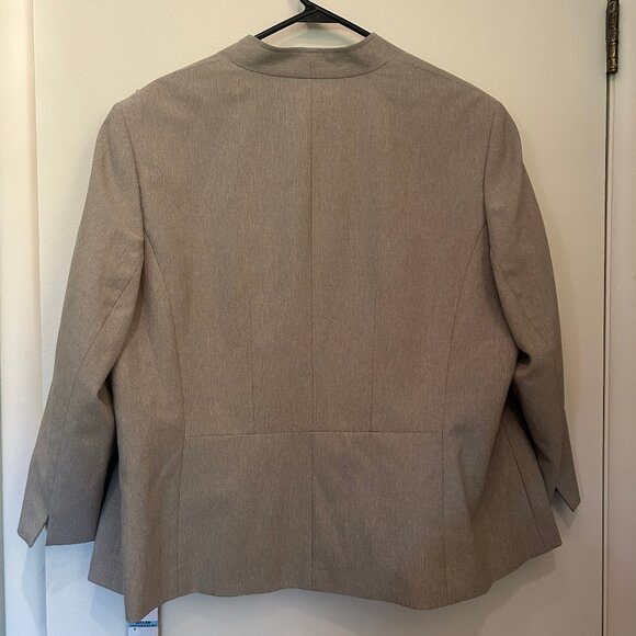 NWT Le Suit soft taupe lined blazer sz 20W - Picture 3 of 13